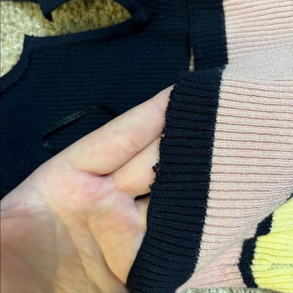 Knit Halter Top - Picture 5 of 5